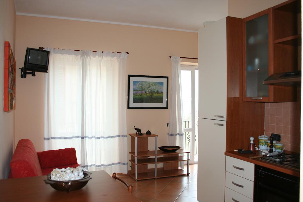 Gaia Holidays Apartments Cefalù Oda fotoğraf